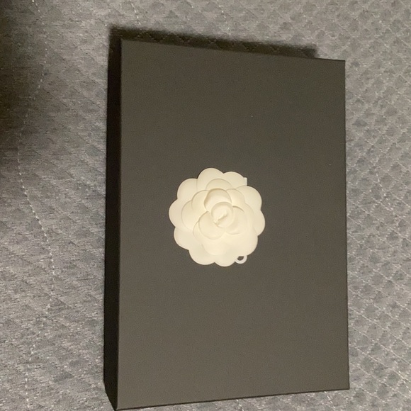 *SOLD*CHANEL wallet on chain (WOC) - Picture 15 of 15